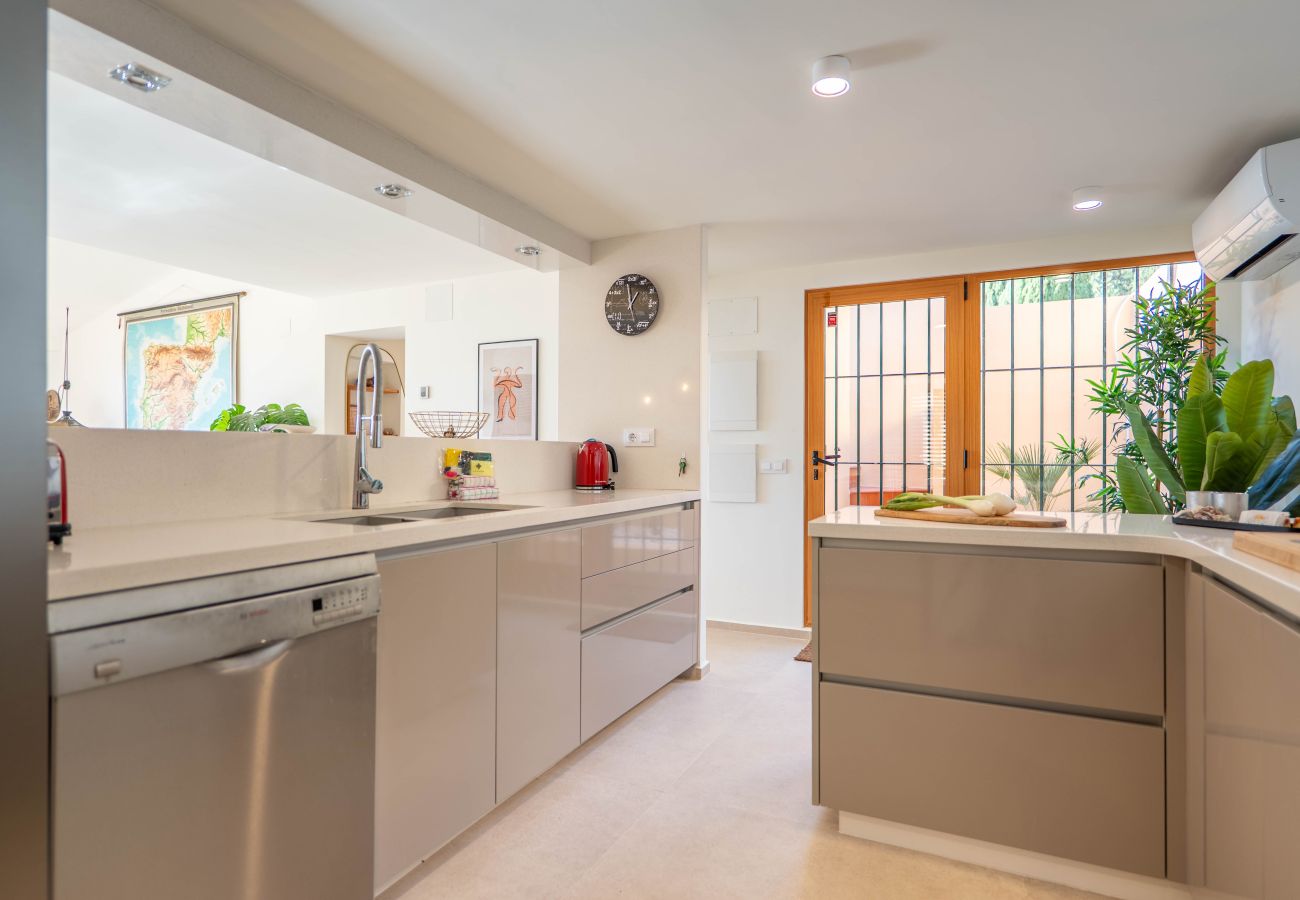 Villa en Calpe - A041 - MANZANERA