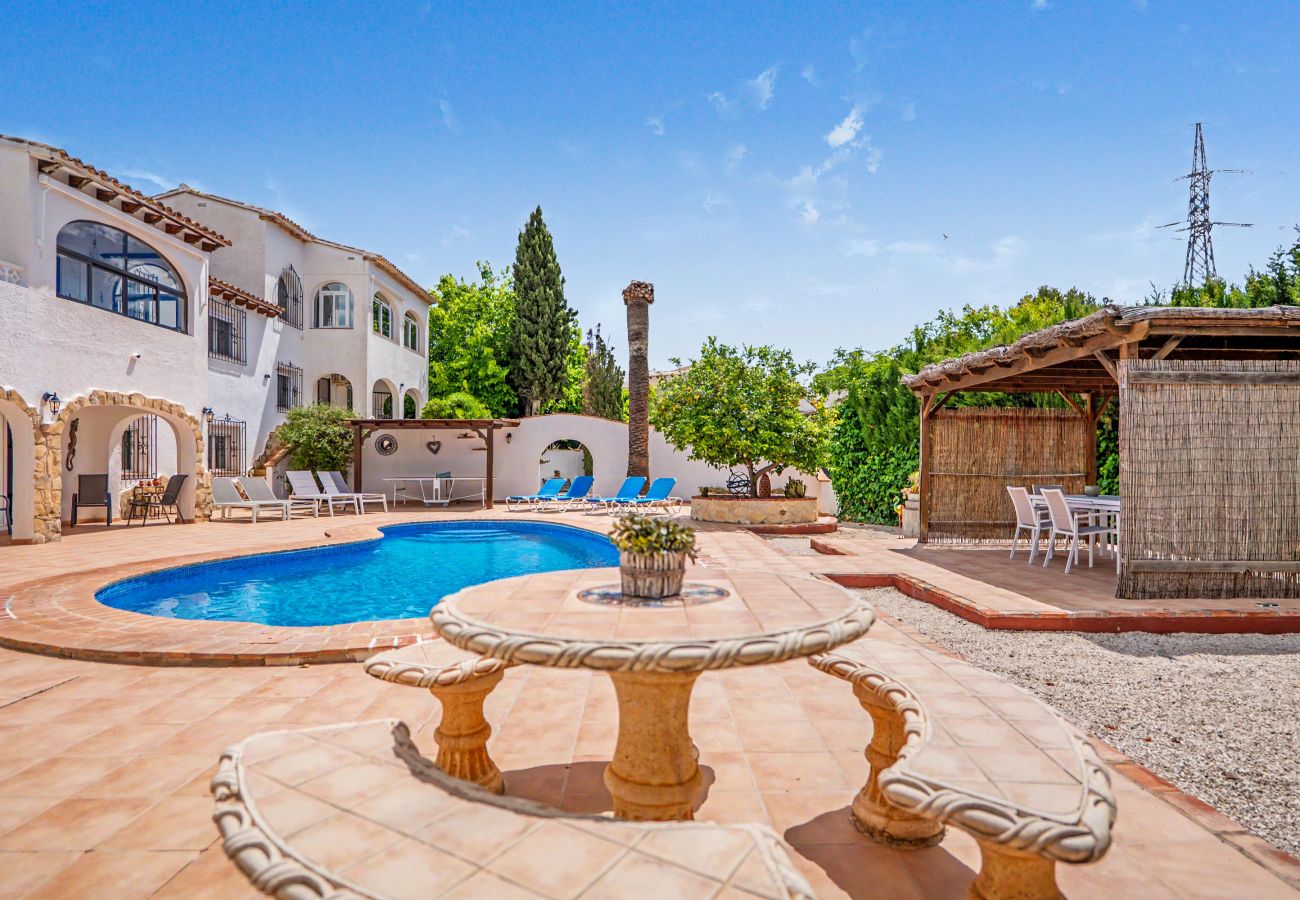 Villa en Calpe - A046 - EMPEDROLA