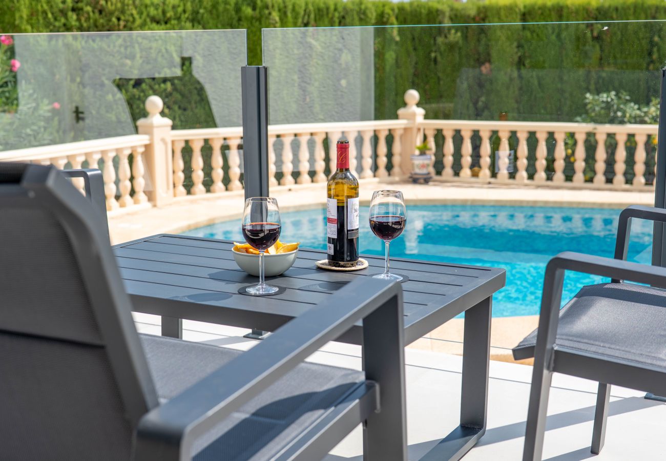 Villa en Calpe - A048 - ALMENDROS