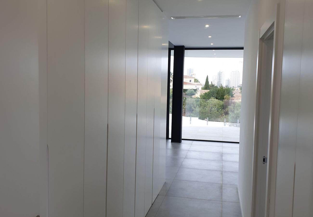 Villa in Calpe - AV-1931