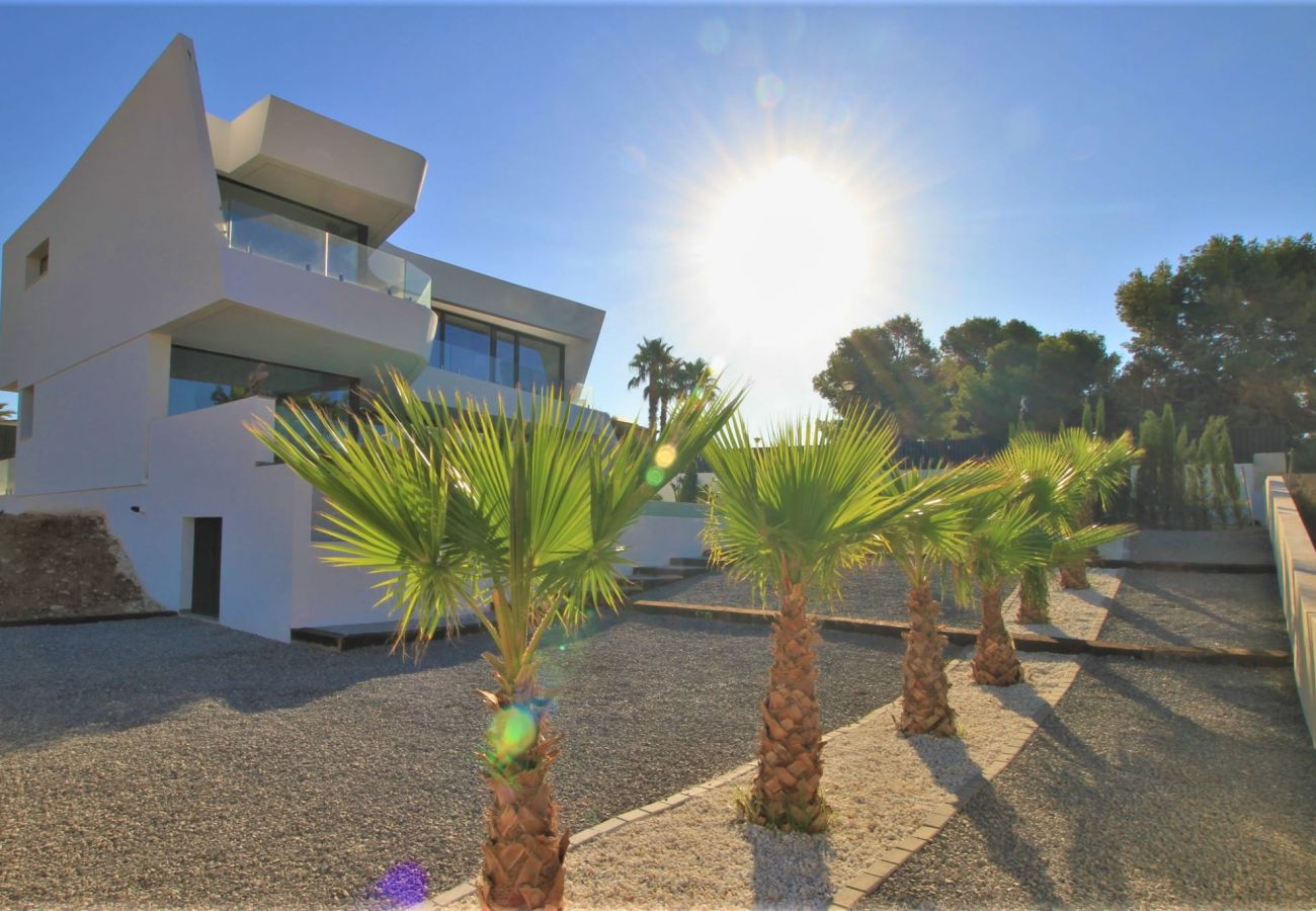Villa in Calpe - AV-1931