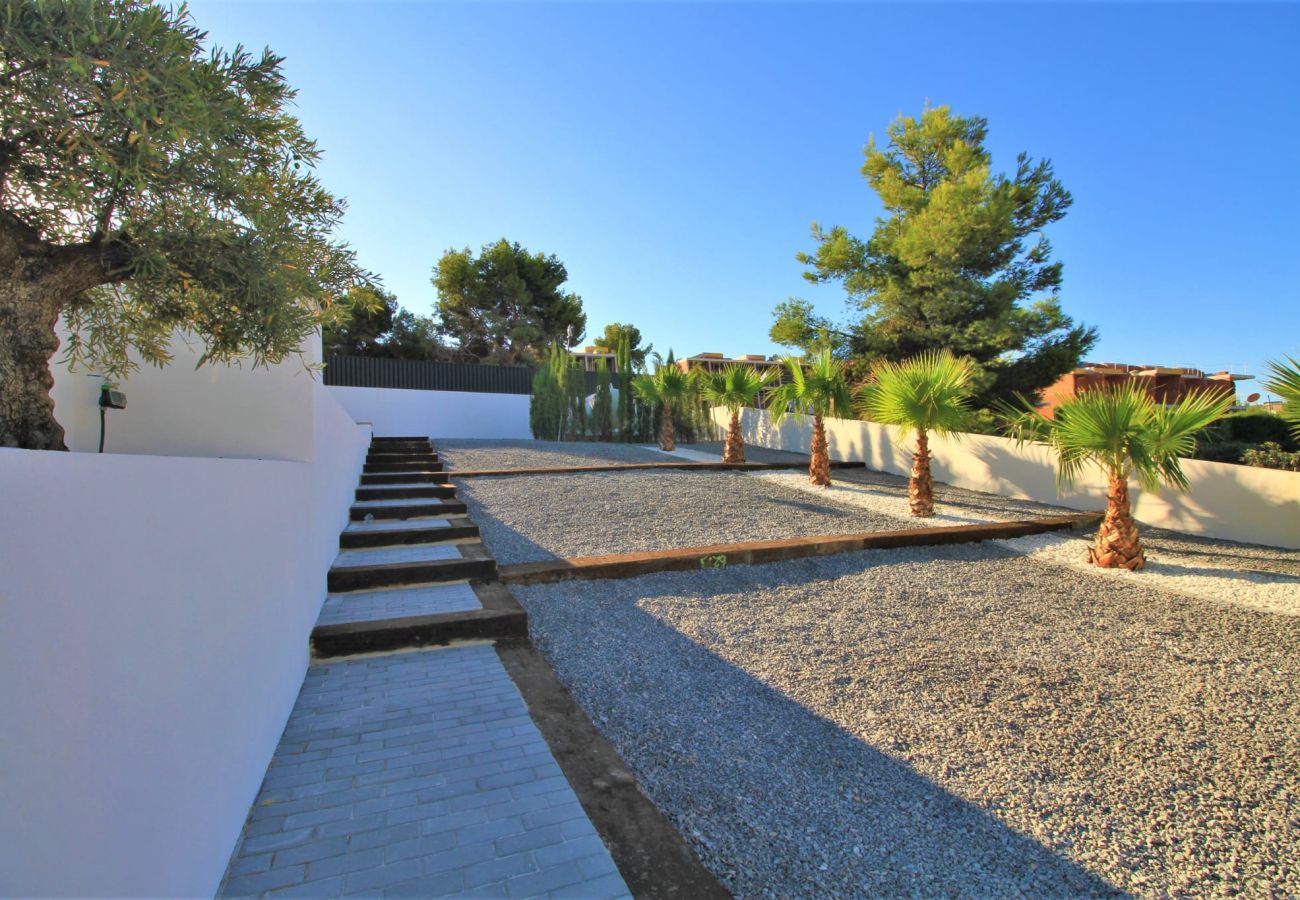 Villa in Calpe - AV-1931