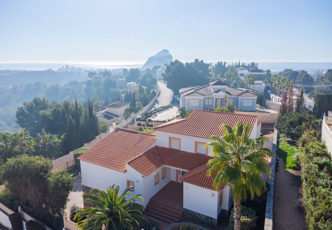 Villa in Calpe - AV-1904