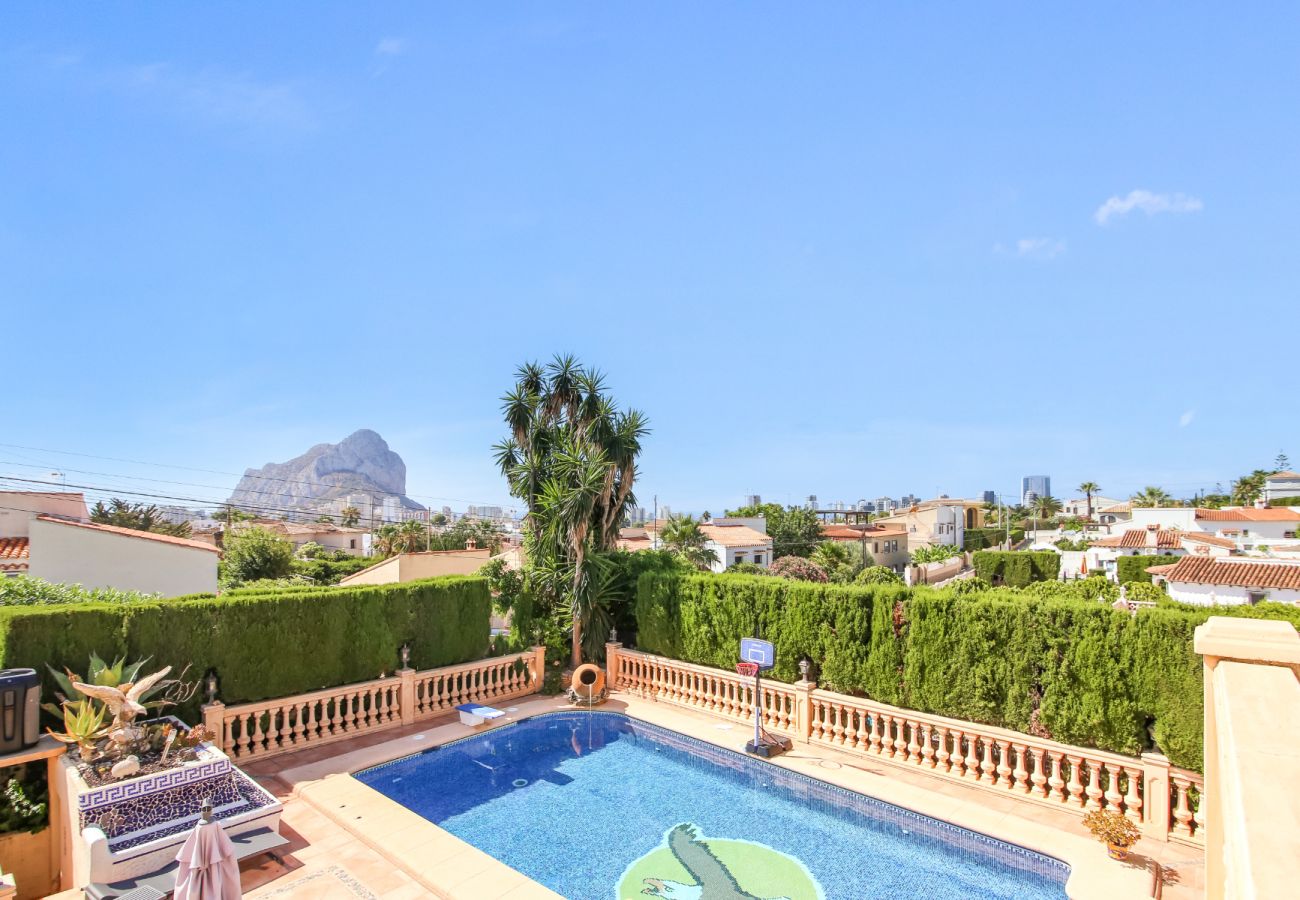 Villa in Calpe - AV-7402