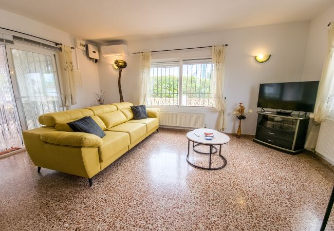 Villa in Calpe / Calp - A012 - CALETA