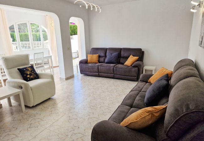 Villa in Moraira - A022 - CALLE ELCHE Villa in Moraira - A022 - CALLE ELCHE