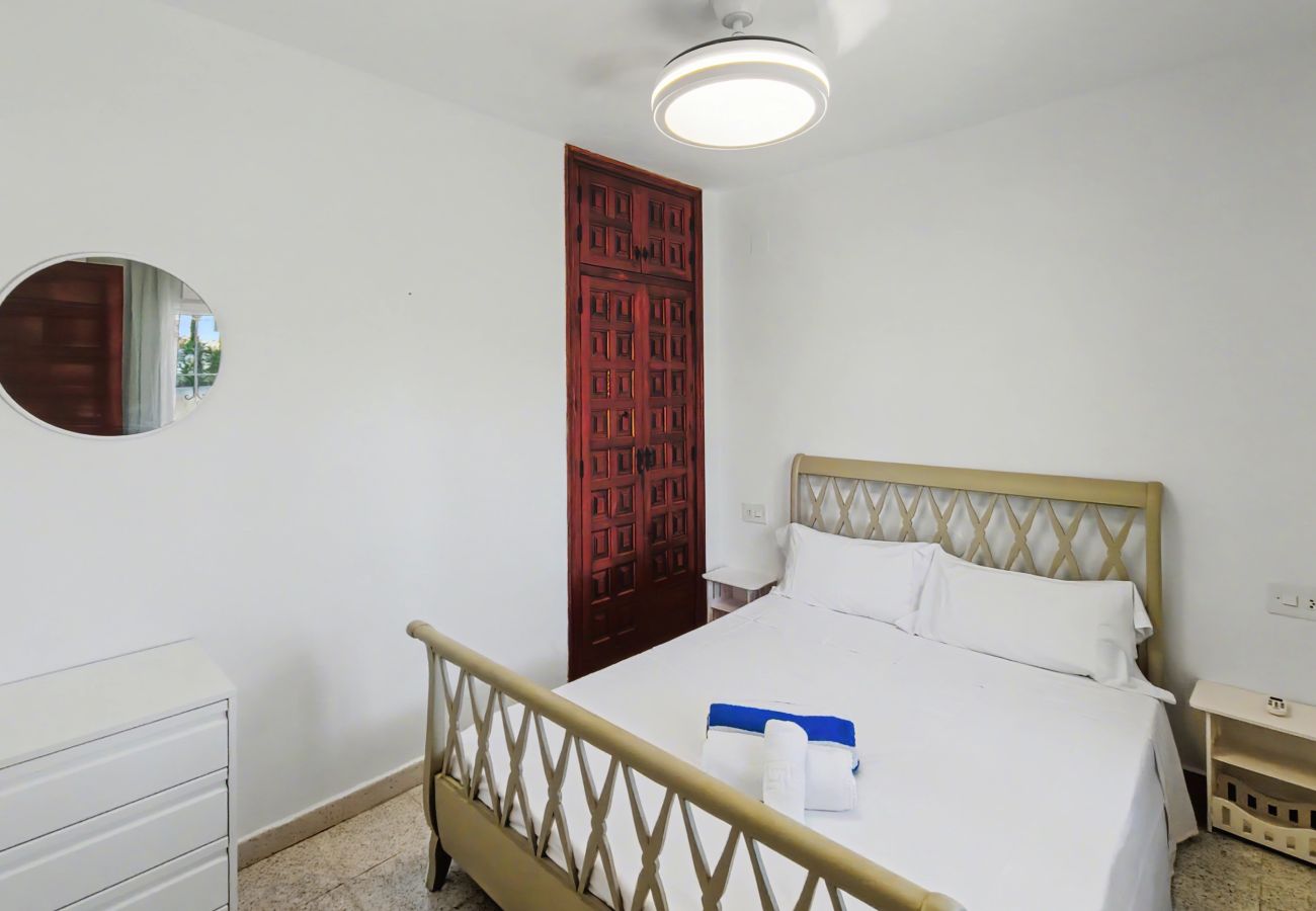 Villa in Moraira - A022 - CALLE ELCHE