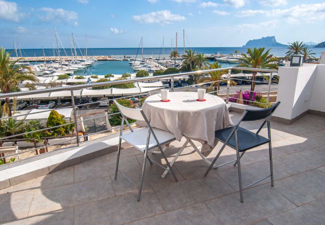 Terrace with views of the port of Moraira