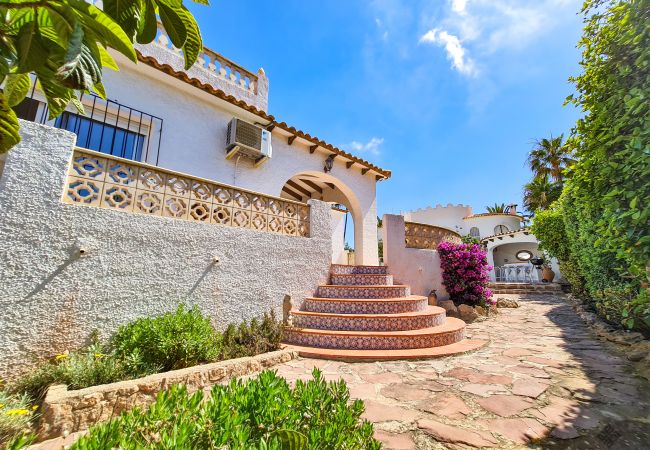 Villa in Calpe - A012 - CALETA Villa in Calpe - A012 - CALETA