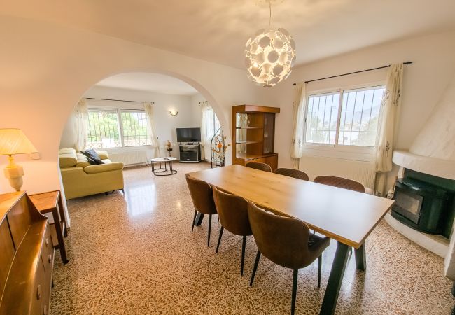 Villa in Calpe - A012 - CALETA Villa in Calpe - A012 - CALETA