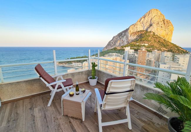 Terrace with views of the Ifach rock and Fossa beach.