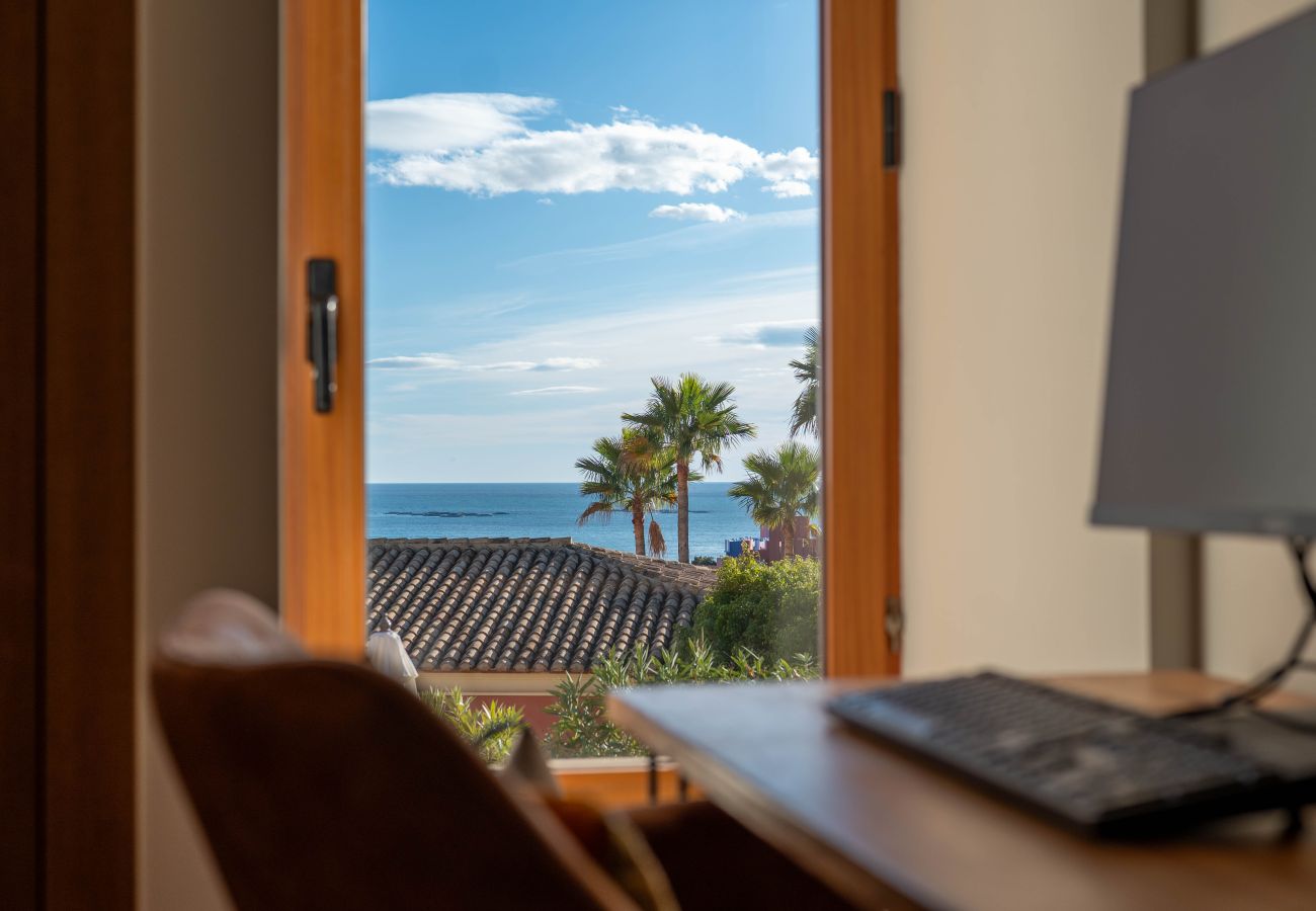 Villa in Calpe / Calp - A041 - MANZANERA