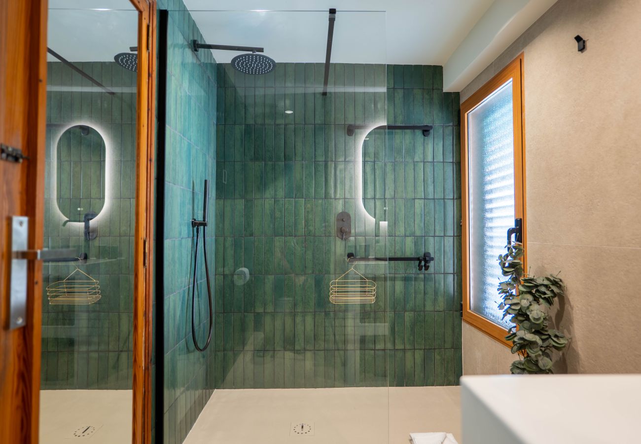 Villa in Calpe / Calp - A041 - MANZANERA