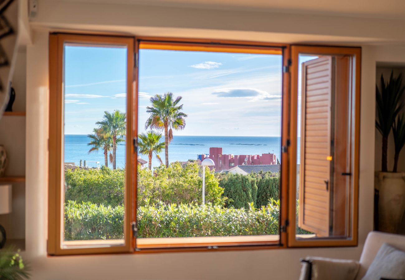 Villa in Calpe / Calp - A041 - MANZANERA