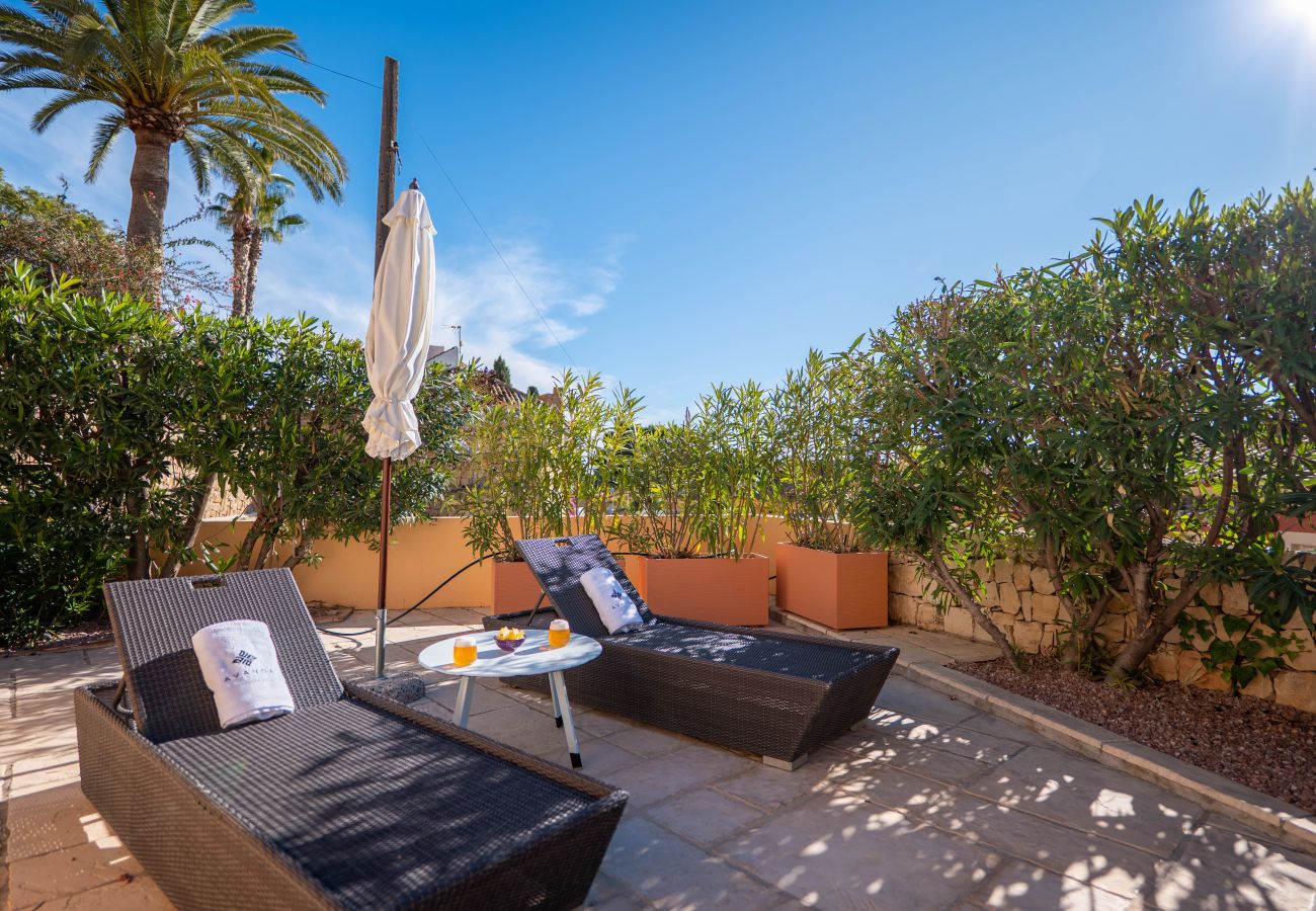 Villa in Calpe / Calp - A041 - MANZANERA