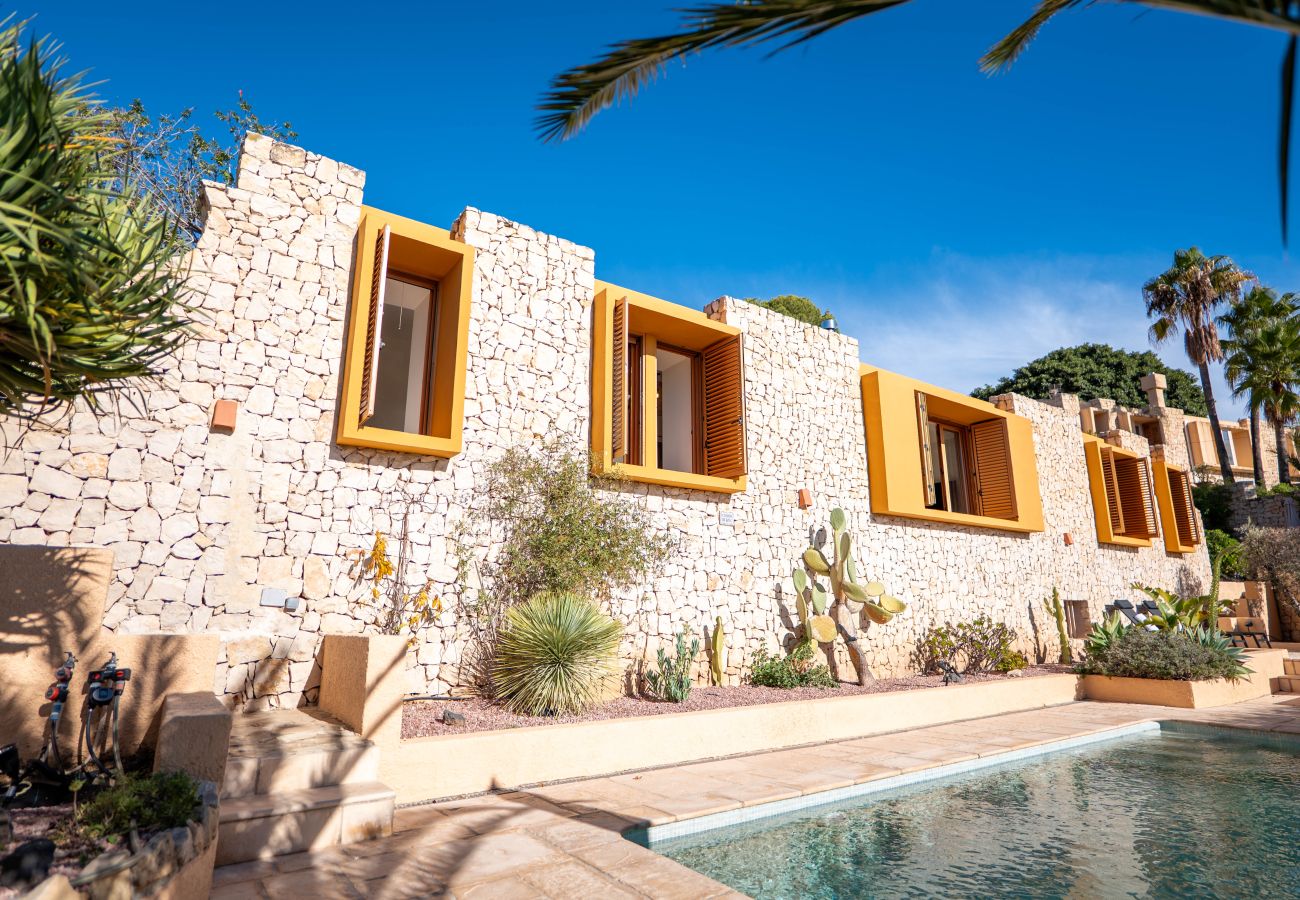 Villa in Calpe / Calp - A041 - MANZANERA