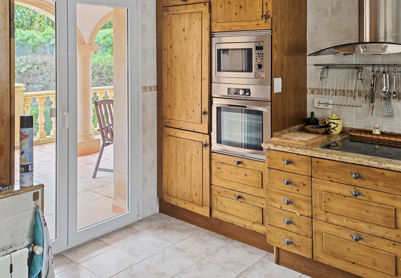 Villa in Moraira - AC-1187