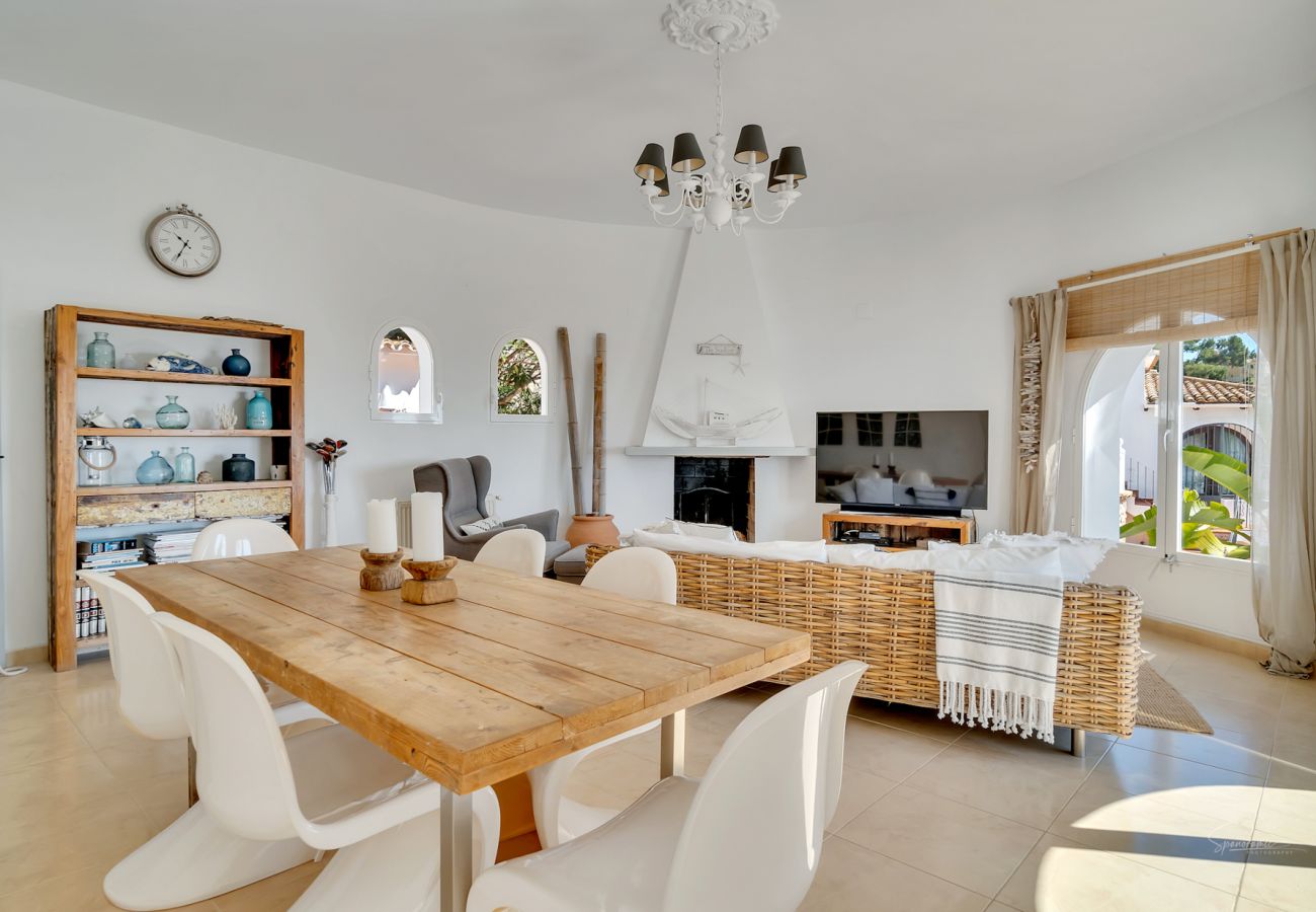 villa à Benissa - AV-4396