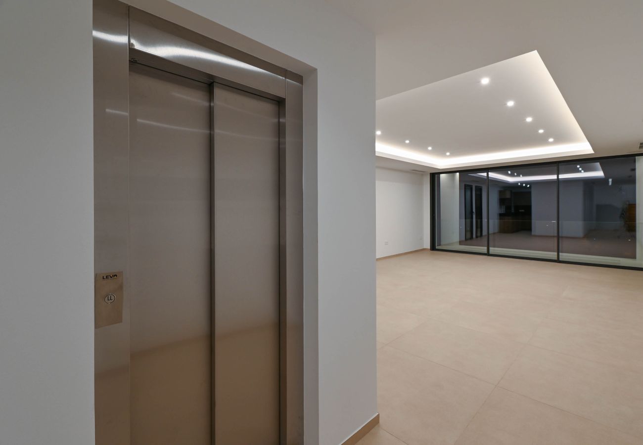 villa à Calpe - AV-2840