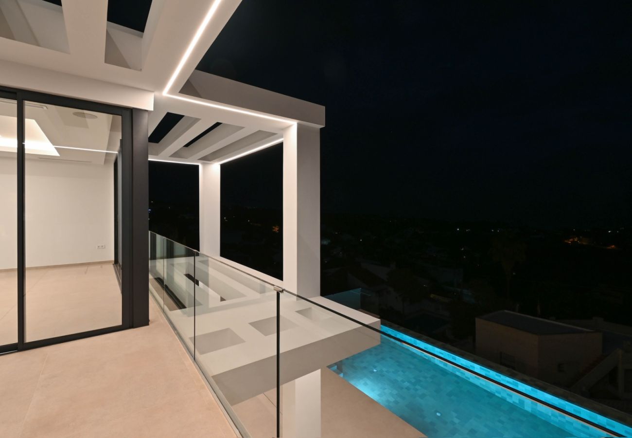 villa à Calpe - AV-2840