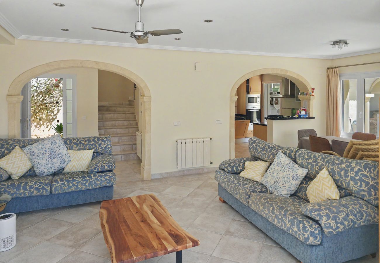 villa à Moraira - AC-8271