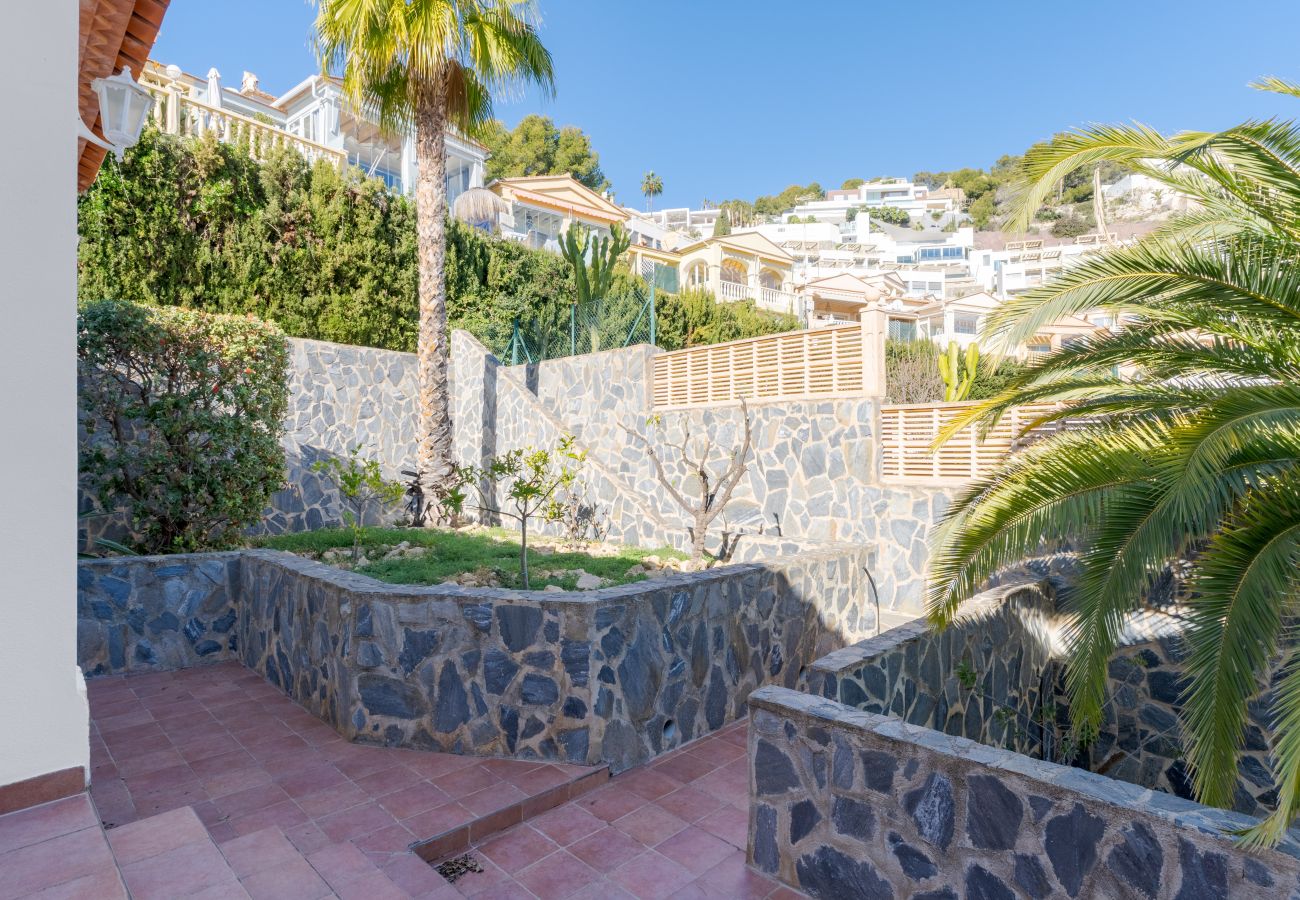 Villa en Calpe - AV-1904
