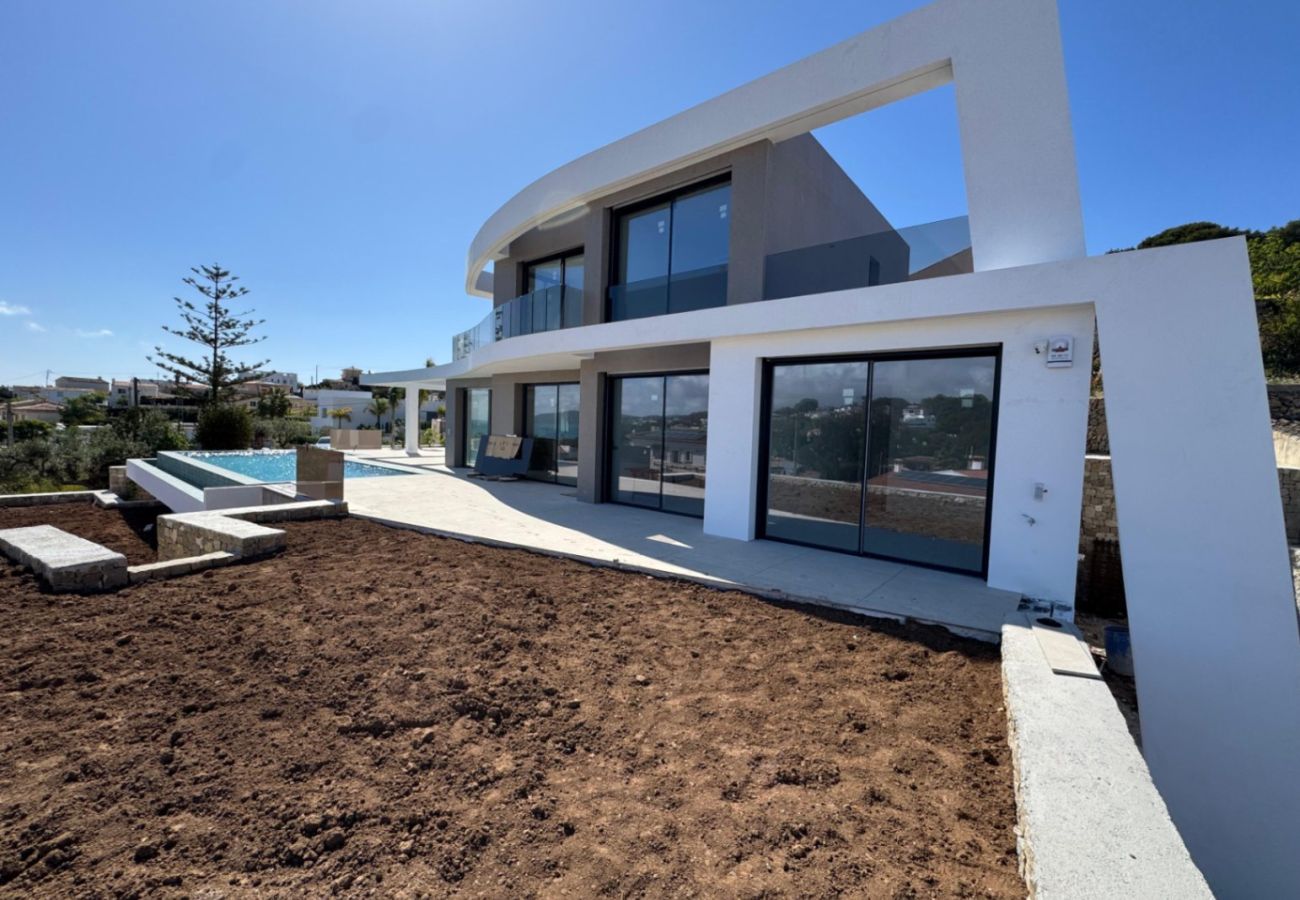 Villa en Benissa - AV-4719