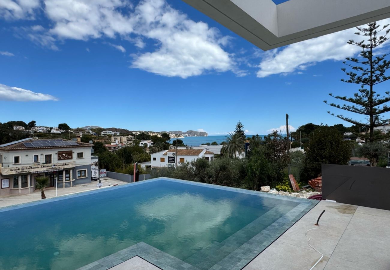 Villa en Benissa - AV-4719