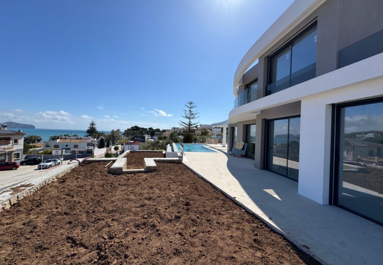 Villa en Benissa - AV-4719