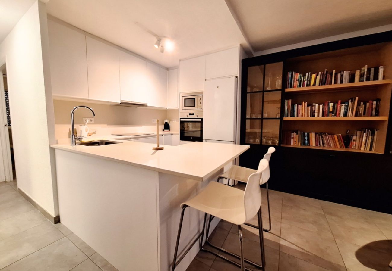 Apartamento en Calpe - AV-8723