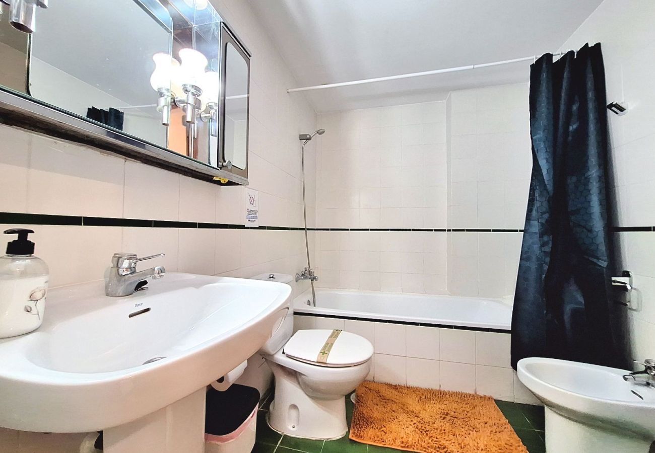Apartamento en Calpe - AV-1486