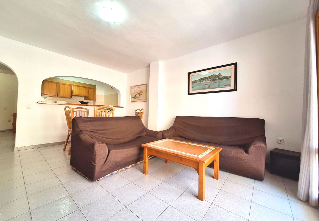 Apartamento en Calpe - AV-1486