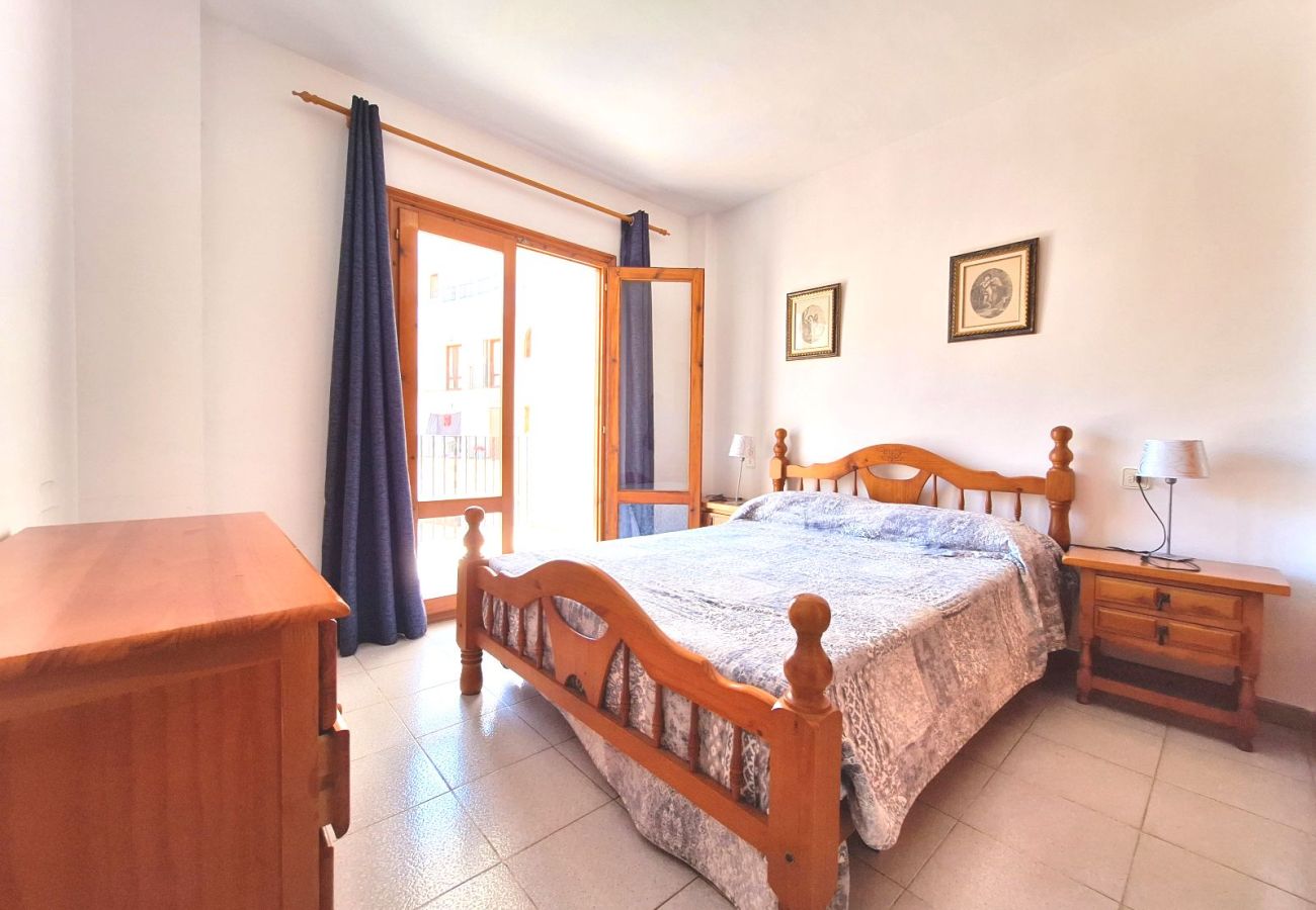 Apartamento en Calpe - AV-1486