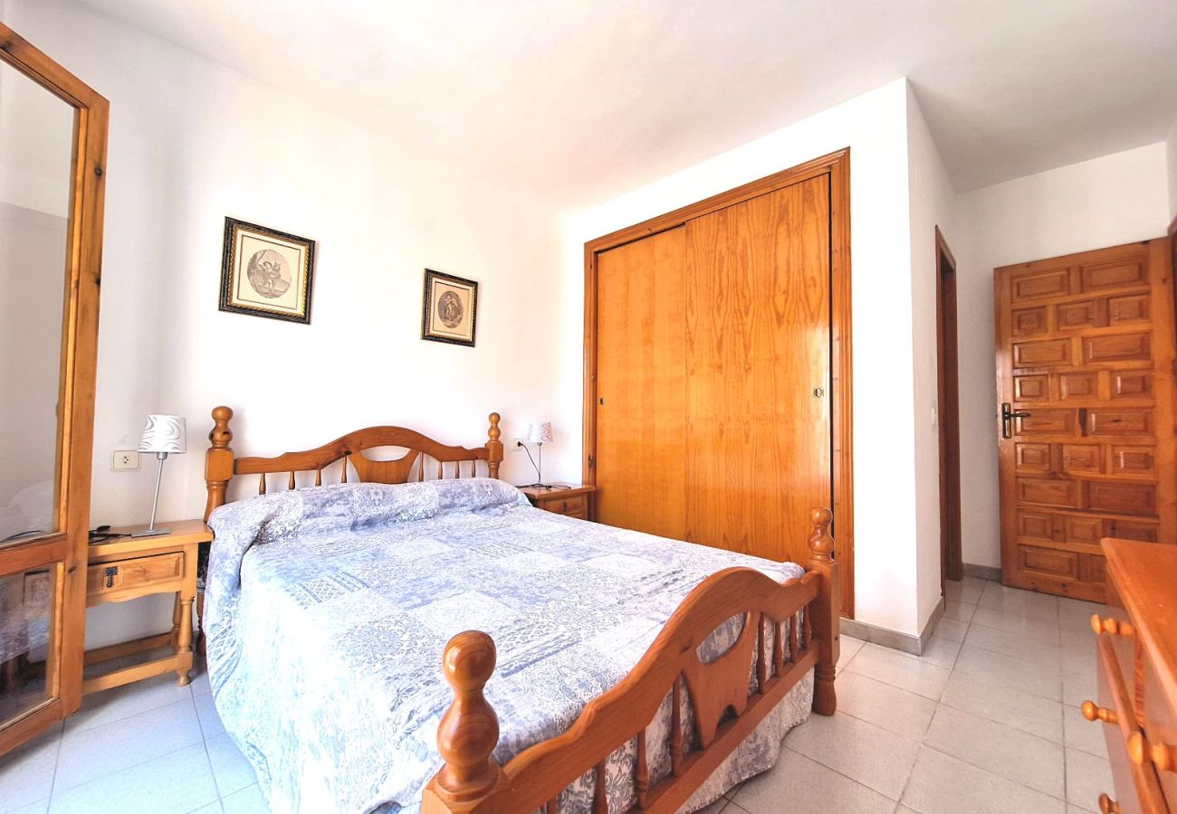 Apartamento en Calpe - AV-1486
