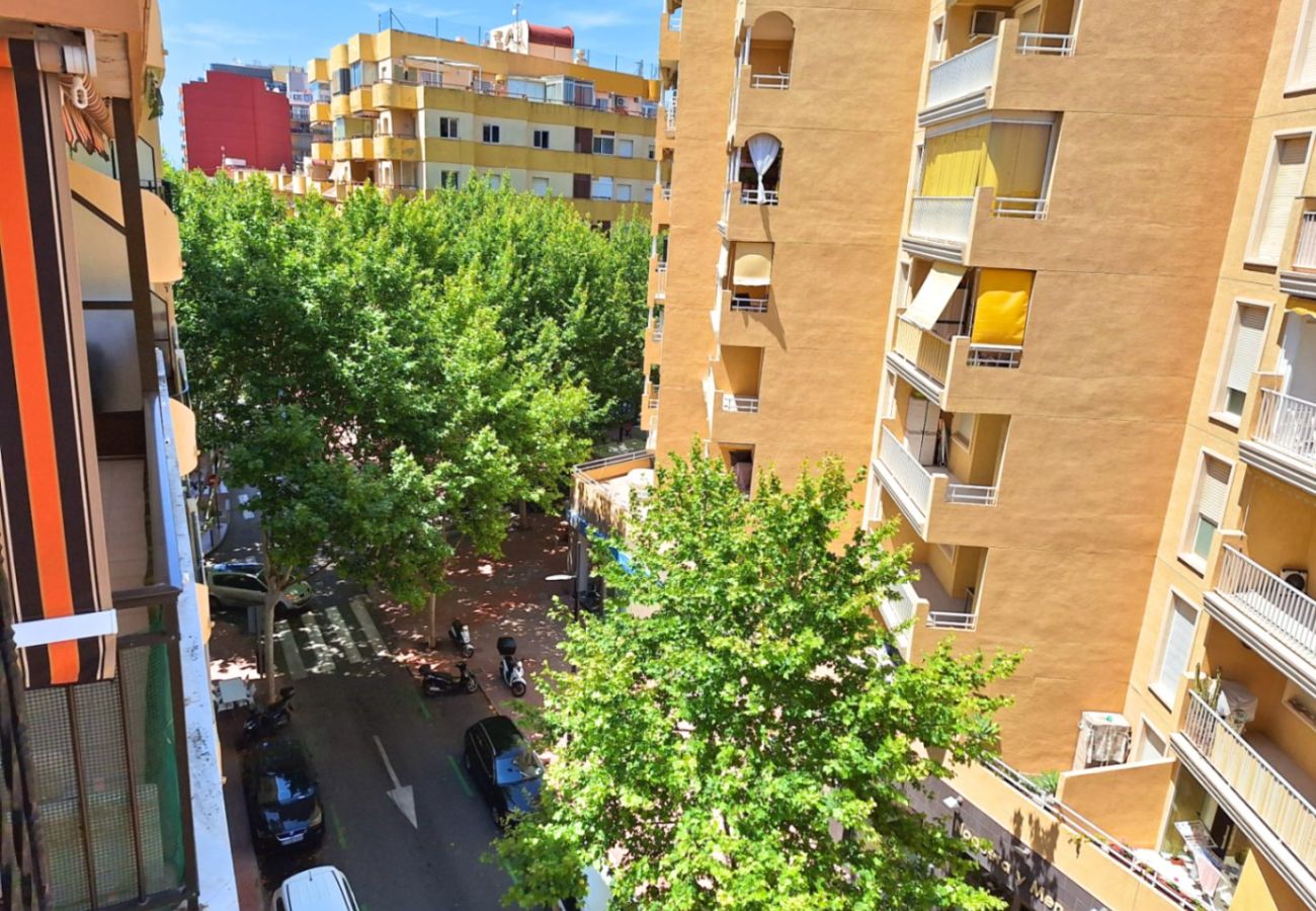 Apartamento en Calpe - AV-1486