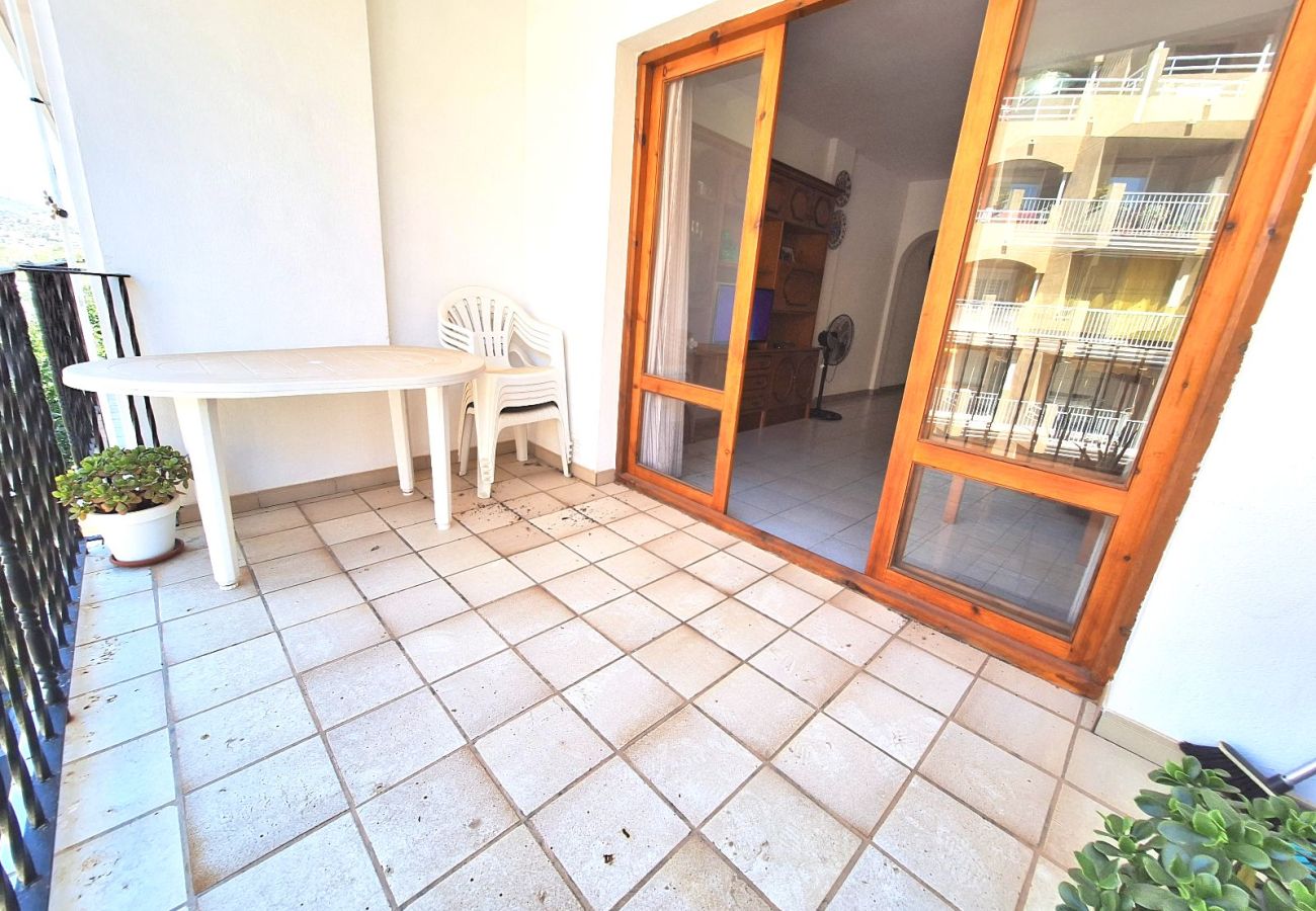 Apartamento en Calpe - AV-1486