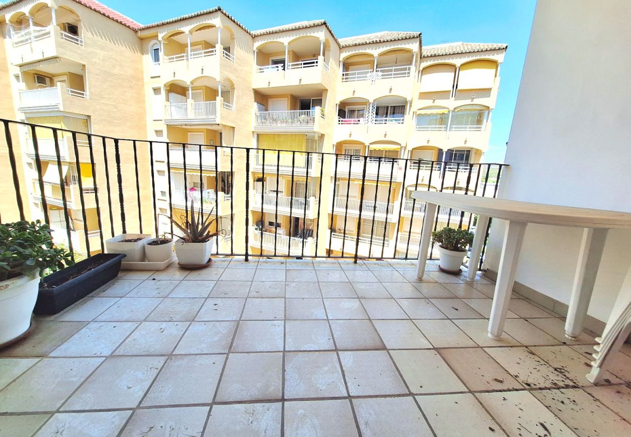 Apartamento en Calpe - AV-1486