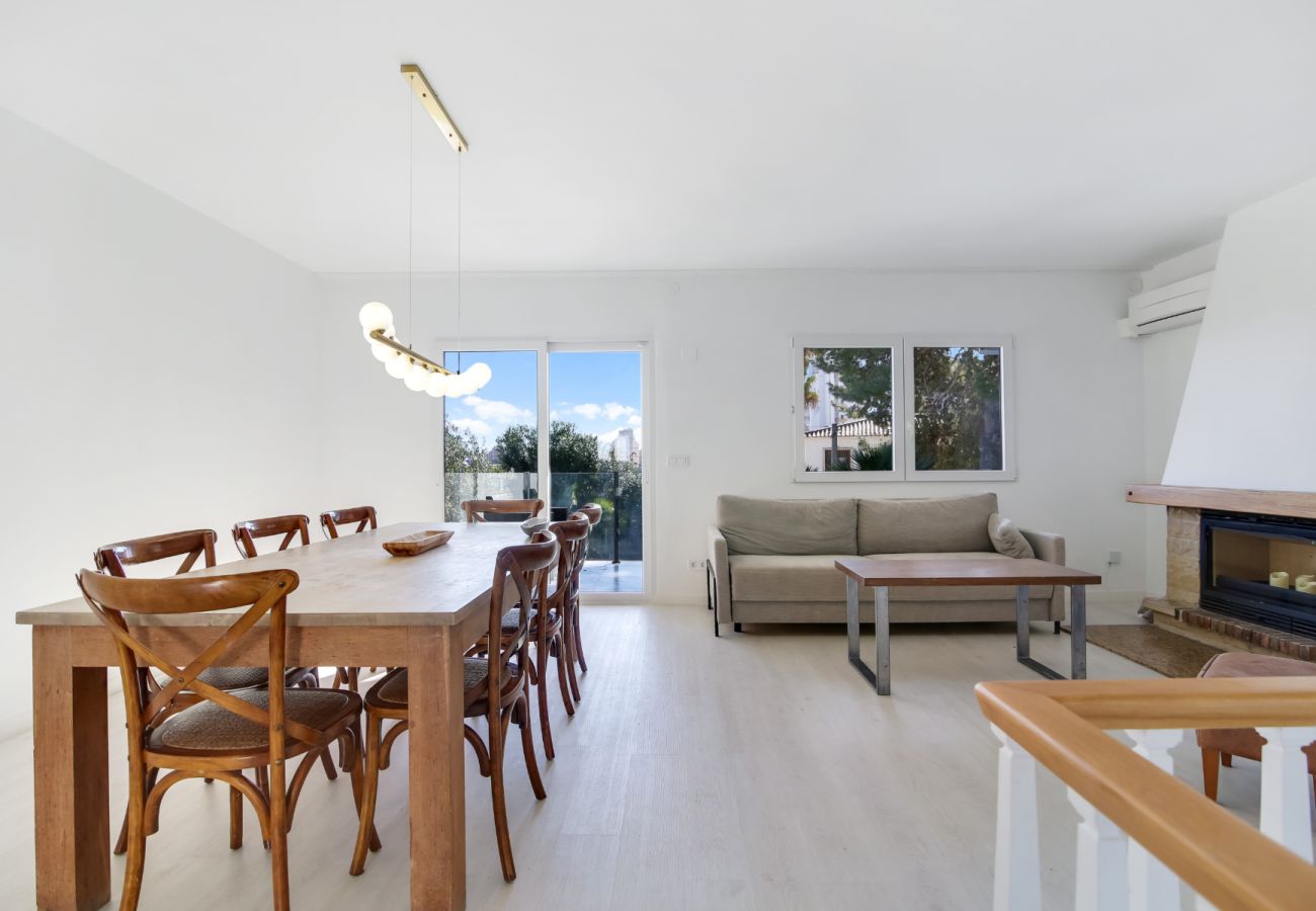 Villa en Calpe - AC-3361