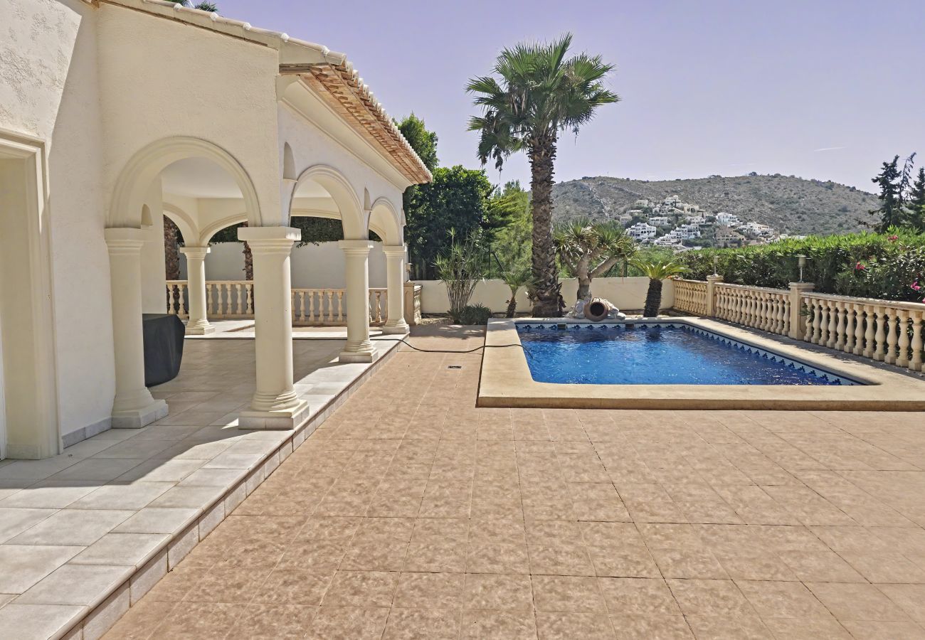 Villa en Moraira - AC-8271